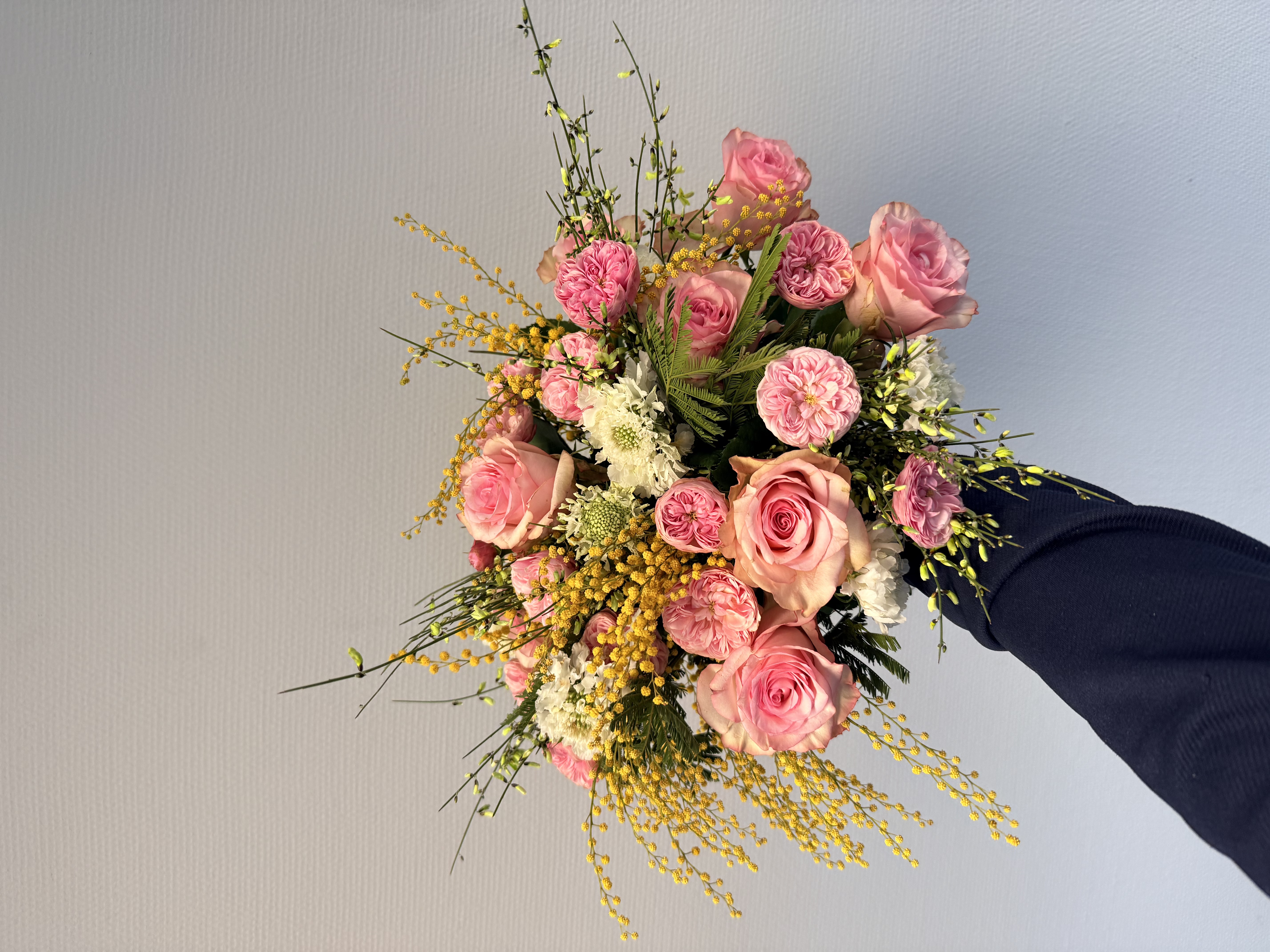 Schnittblumen länger haltbar machen: 7 einfache Tipps